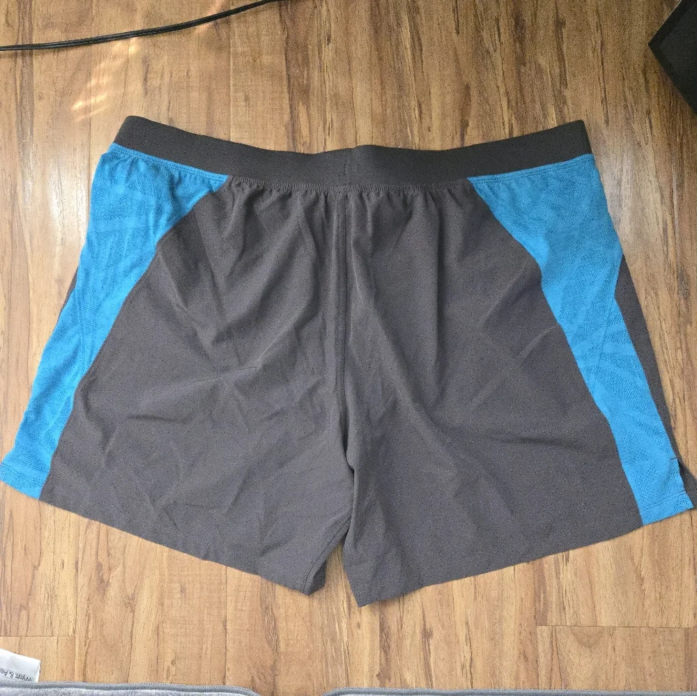 Under Armour Heatgear Athletic Shorts Men 3XL Grey Blue NWT 092025 - Picture 7 of 7